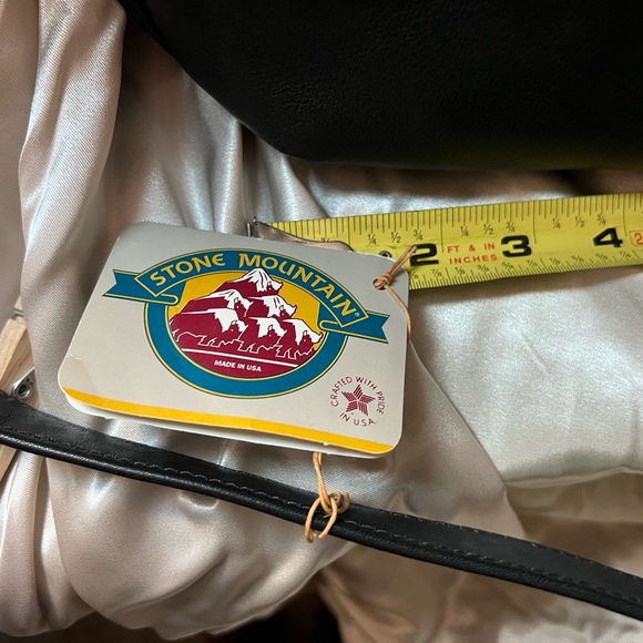 Stone Mountain Genuine Leather black over the shoulder purse. Brand new - Picture 5 of 5